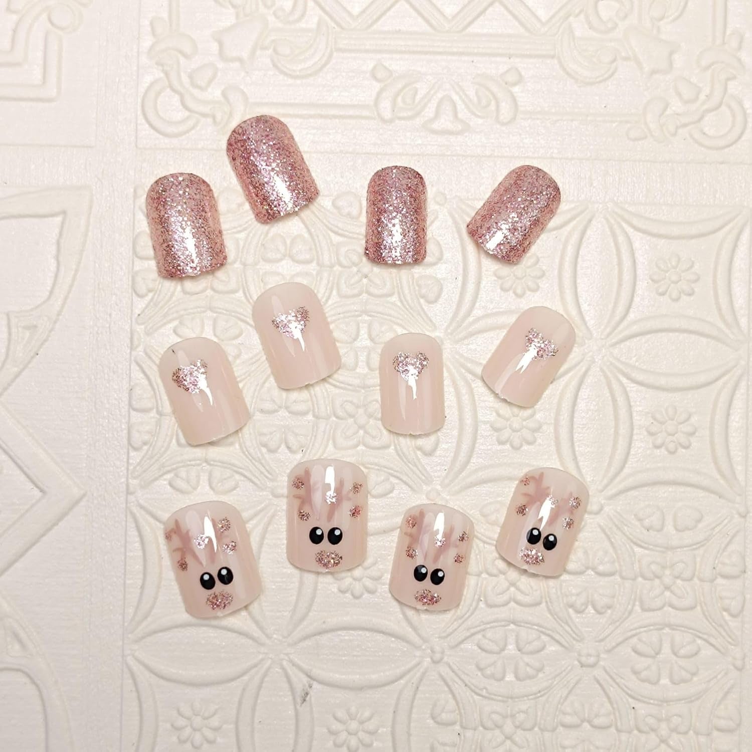 Christmas Press on Nails Pink Fake Nails Short False Nails with Cute Elk Designs Square Glue on Nails Cute Stick on Nails Full Cover Glitter Acrylic Nails Glossy Artificial Nails
